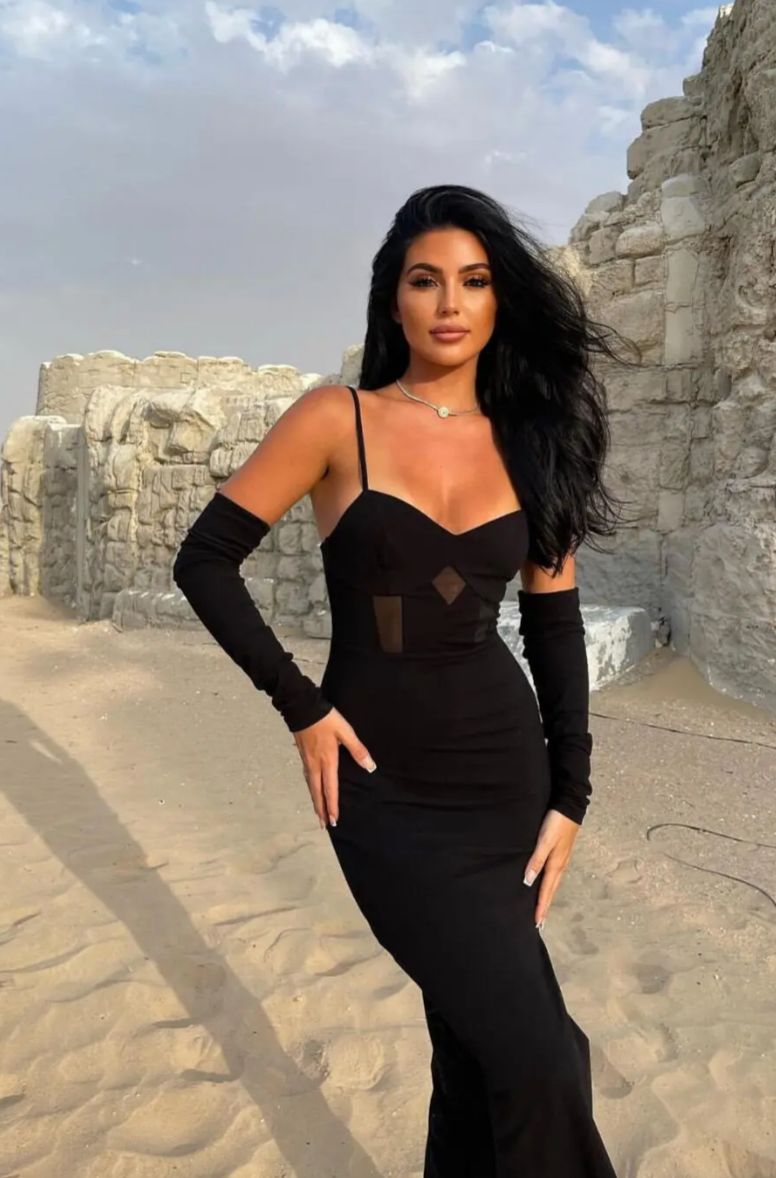 Escort - SANDY - Ibiza Tops